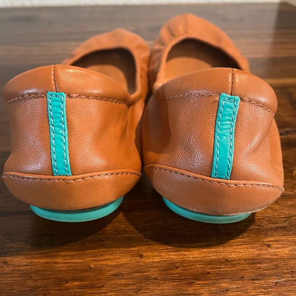 Tieks by Gavrieli Chestnut - Picture 3 of 6